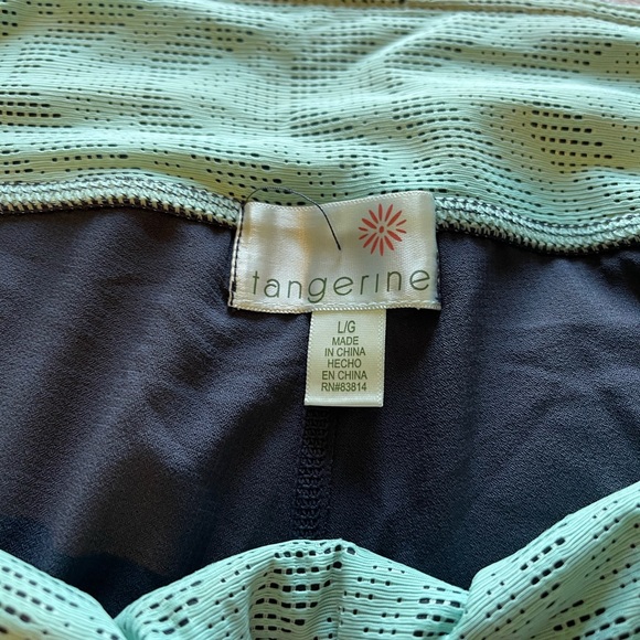 NWT Tangerine athletic crop pants - Picture 5 of 5
